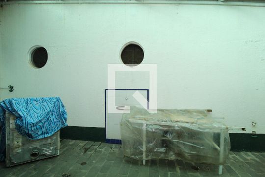 Quintal e garagem de casa à venda com 4 quartos, 213m² em Jardim Bonfim, Campinas