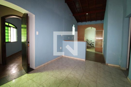 Casa à venda com 4 quartos, 213m² em Jardim Bonfim, Campinas