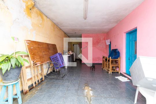 Garagem de casa à venda com 2 quartos, 250m² em Cidade Santos Dumont, Jundiaí
