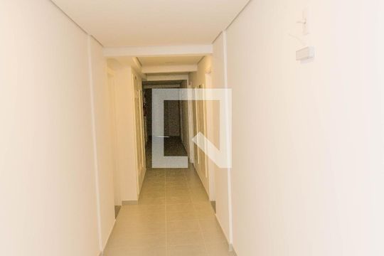 Hall de entrada de apartamento para alugar com 2 quartos, 55m² em Centro, Diadema