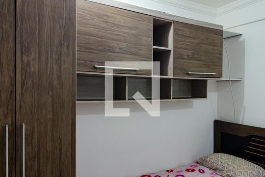 Sala/Quarto de kitnet/studio à venda com 1 quarto, 23m² em Cidade Vargas, São Paulo
