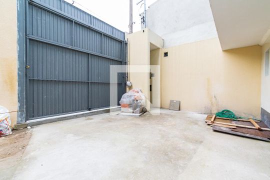 Entrada de kitnet/studio para alugar com 1 quarto, 18m² em Jardim Oriental, São Paulo
