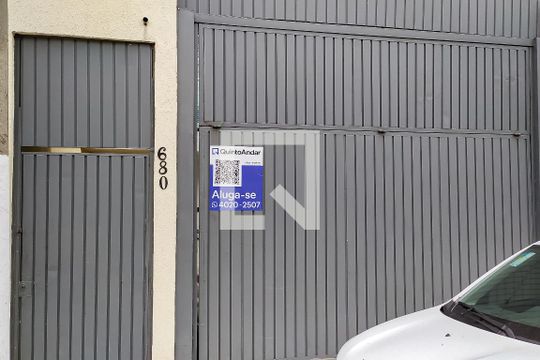 Fachada de kitnet/studio para alugar com 1 quarto, 18m² em Jardim Oriental, São Paulo