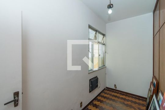 Quarto 4 de casa à venda com 5 quartos, 365m² em Irajá, Rio de Janeiro
