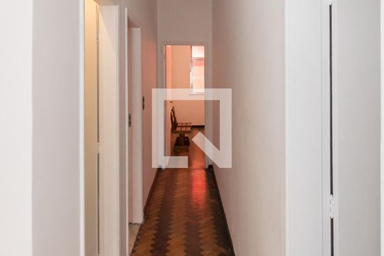 Corredor de casa à venda com 5 quartos, 365m² em Irajá, Rio de Janeiro