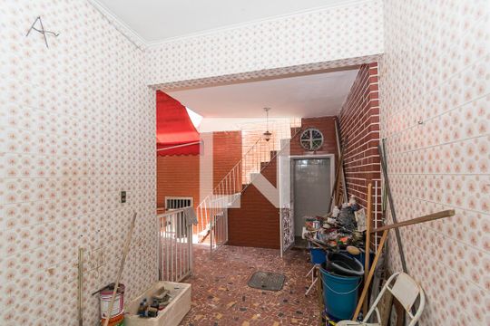 Garagem - Entrada de serviço de casa à venda com 5 quartos, 365m² em Irajá, Rio de Janeiro