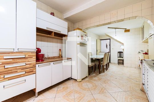 Cozinha de casa à venda com 3 quartos, 160m² em Jabaquara, São Paulo