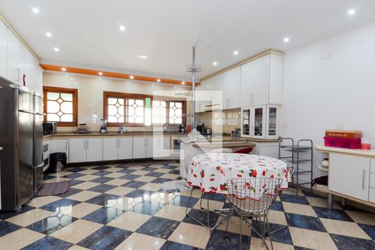 Cozinha de casa à venda com 3 quartos, 592m² em Vila Rosália, Guarulhos