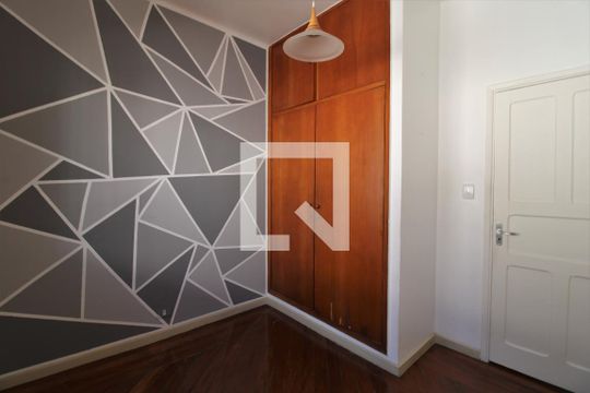 Quarto 2 de casa à venda com 3 quartos, 150m² em Chácara Santo Antônio (zona Sul), São Paulo