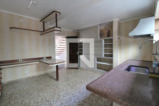 Cozinha de casa à venda com 3 quartos, 150m² em Chácara Santo Antônio (zona Sul), São Paulo