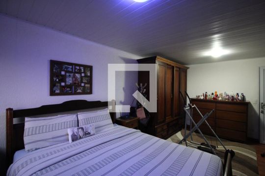 Quarto 2 de casa para alugar com 3 quartos, 95m² em Vila Marari, São Paulo