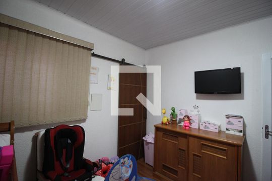 Quarto 1 de casa para alugar com 3 quartos, 95m² em Vila Marari, São Paulo
