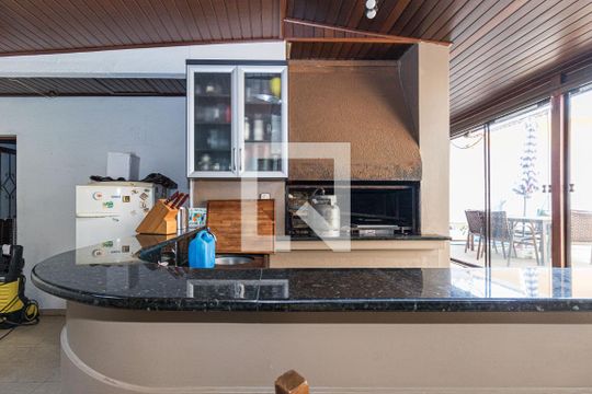 Área Gourmet de casa para alugar com 3 quartos, 300m² em Jardim Lindóia, Porto Alegre