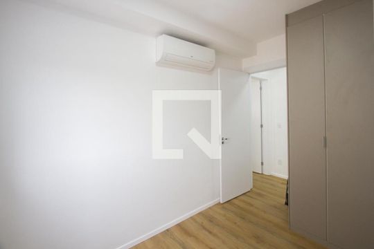 Quarto de apartamento para alugar com 2 quartos, 62m² em Chácara Santo Antônio (zona Sul), São Paulo