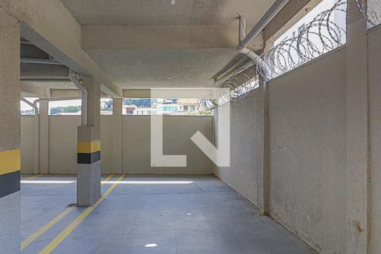 Garagem de apartamento à venda com 4 quartos, 160m² em Santa Efigênia, Belo Horizonte