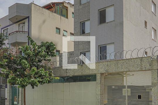 Fachada de apartamento à venda com 4 quartos, 160m² em Santa Efigênia, Belo Horizonte