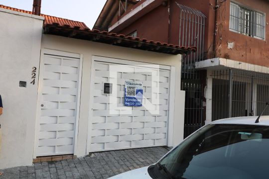 Fachada de casa à venda com 3 quartos, 103m² em Vila Alpina, São Paulo