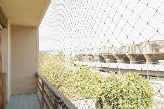 Varanda do quarto 3 de apartamento à venda com 4 quartos, 103m² em Medianeira, Porto Alegre