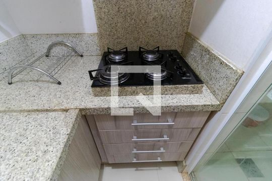 Cozinha de apartamento à venda com 2 quartos, 68m² em Jardim Miranda, Campinas