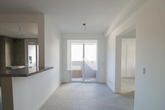 Sala de apartamento para alugar com 2 quartos, 55m² em Glória, Porto Alegre