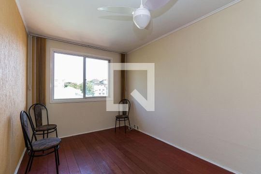 Sala de apartamento à venda com 1 quarto, 48m² em Rubem Berta, Porto Alegre