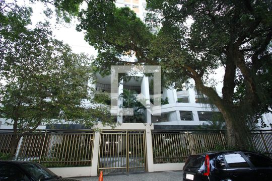 Fachada do Prédio de apartamento para alugar com 2 quartos, 78m² em Botafogo, Rio de Janeiro