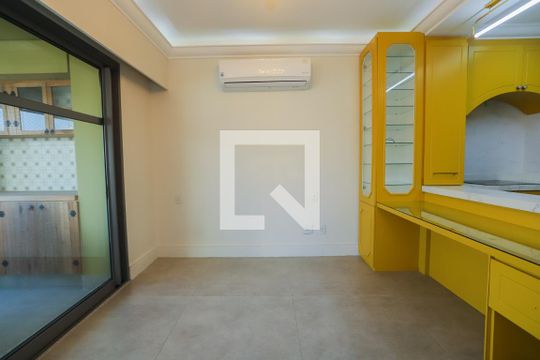Sala de kitnet/studio à venda com 1 quarto, 51m² em Barra Funda, São Paulo