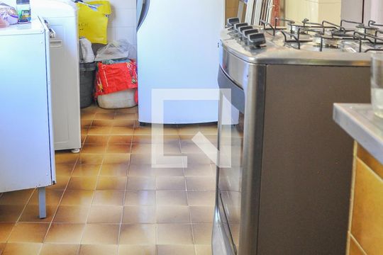 Cozinha de casa à venda com 2 quartos, 100m² em Santa Rosa, Niterói