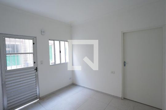 Casa para alugar com 1 quarto, 25m² em Vila Libanesa, São Paulo