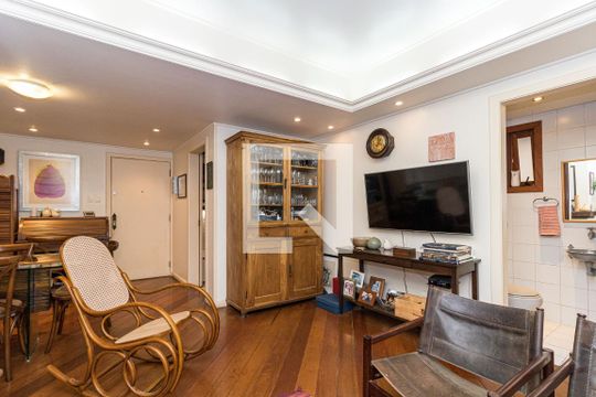 Sala de apartamento à venda com 3 quartos, 113m² em Petrópolis, Porto Alegre