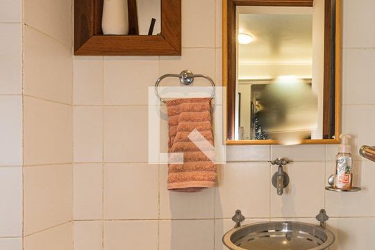 Apartamento à venda com 3 quartos, 113m² em Petrópolis, Porto Alegre