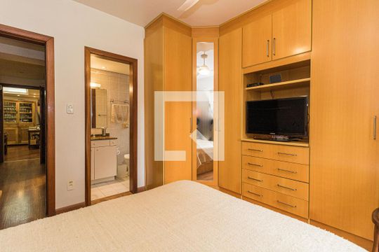Quarto 1 suite de apartamento à venda com 3 quartos, 113m² em Petrópolis, Porto Alegre