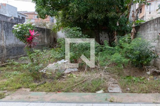 Quintal de casa para alugar com 5 quartos, 326m² em Itapuã, Salvador