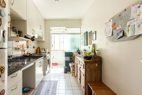 Apartamento à venda com 2 quartos, 60m² em Jardim Caner, Taboão da Serra