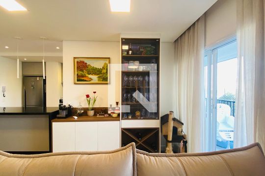 Sala de apartamento à venda com 3 quartos, 110m² em Alphaville Empresarial, Barueri