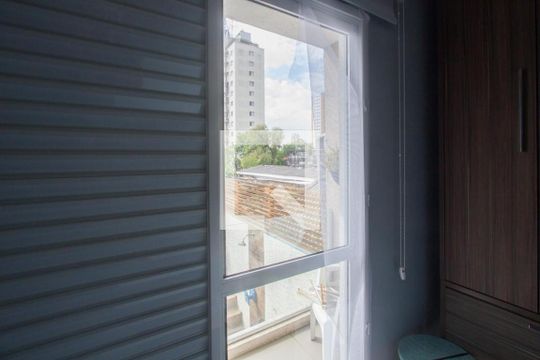 Suíte de casa para alugar com 3 quartos, 457m² em Chácara Santo Antônio (zona Sul), São Paulo
