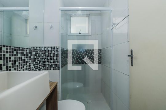 Banheiro de apartamento à venda com 2 quartos, 43m² em Água Branca, São Paulo
