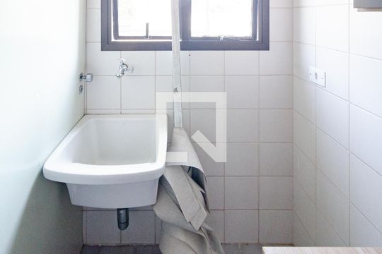 Lavanderia de apartamento para alugar com 2 quartos, 54m² em Saúde, São Paulo