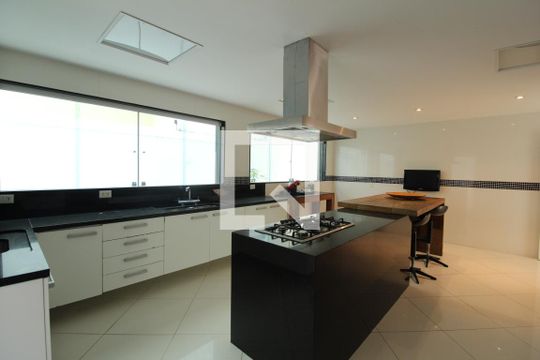 Cozinha de casa de condomínio à venda com 6 quartos, 997m² em Barra da Tijuca, Rio de Janeiro