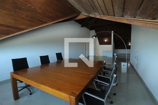 Sotão de casa de condomínio à venda com 6 quartos, 997m² em Barra da Tijuca, Rio de Janeiro