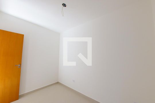Quarto 2 de apartamento para alugar com 2 quartos, 43m² em Parque Vitória, São Paulo