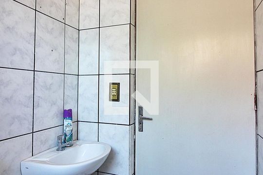 Banheiro Social de apartamento à venda com 2 quartos, 52m² em Alves Dias, São Bernardo do Campo