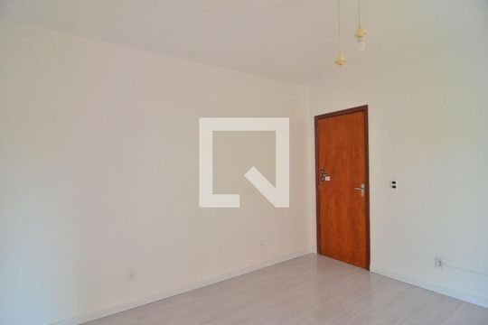 Quarto 1 de apartamento à venda com 1 quarto, 64m² em Niterói, Canoas