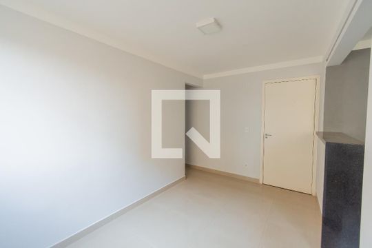 Sala de apartamento à venda com 2 quartos, 46m² em Loteamento Parque São Martinho, Campinas