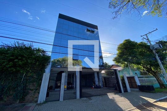 Fachada do Prédio de kitnet/studio para alugar com 1 quarto, 35m² em Vila Nova, Novo Hamburgo