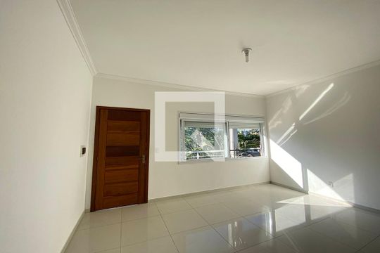 Sala/Quarto de kitnet/studio para alugar com 1 quarto, 35m² em Vila Nova, Novo Hamburgo