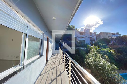 Área comum de kitnet/studio para alugar com 1 quarto, 35m² em Vila Nova, Novo Hamburgo