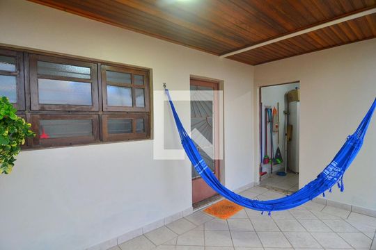 Casa 1 - Varanda de casa à venda com 6 quartos, 239m² em São José, Canoas