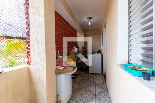 Área de Serviço de casa à venda com 3 quartos, 200m² em Cidade Antônio Estevão de Carvalho, São Paulo