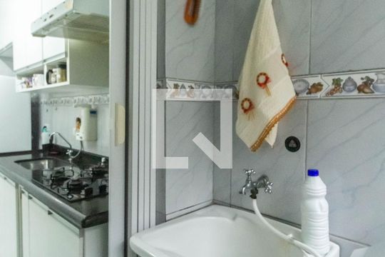 Área de Serviço de apartamento para alugar com 2 quartos, 51m² em Cidade Líder, São Paulo